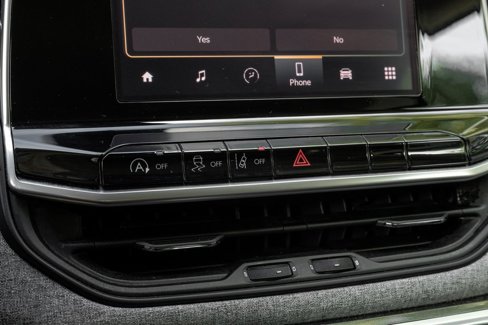 Used 2022 Jeep Compass Latitude image 36