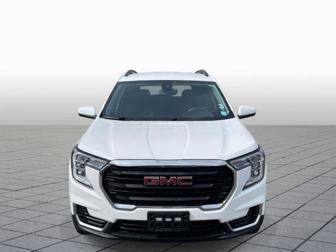 Used 2022 GMC Terrain SLE w/ Driver Convenience Package image 2