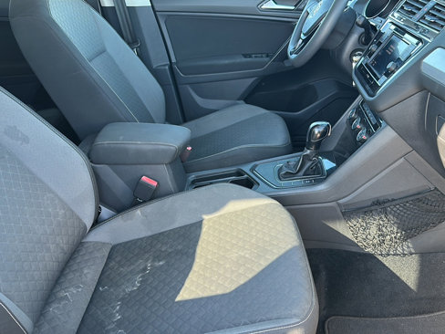 Used 2021 Volkswagen Tiguan S image 24