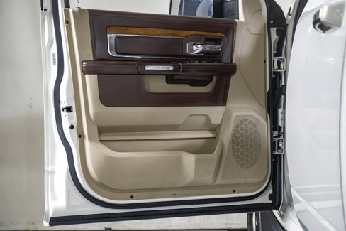 Used 2018 RAM 2500 Longhorn w/ Longhorn Southfork Package image 33