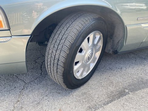 Used 2005 Mercury Grand Marquis LS image 10