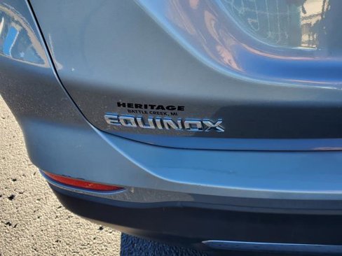 Used 2023 Chevrolet Equinox LT image 30