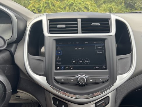 Used 2018 Chevrolet Sonic LT image 6