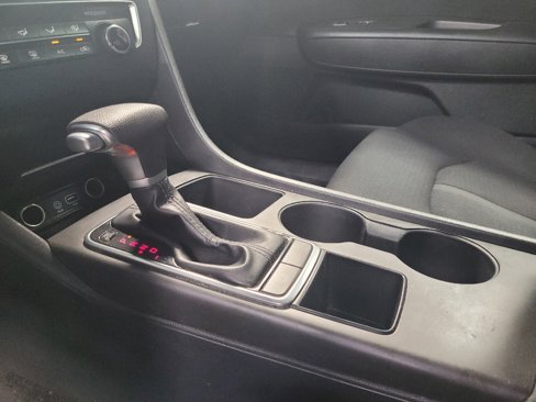 Used 2017 Kia Optima LX image 26