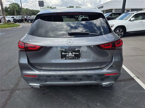 Certified 2021 Mercedes-Benz GLA 250 4MATIC w/ Premium Package image 7