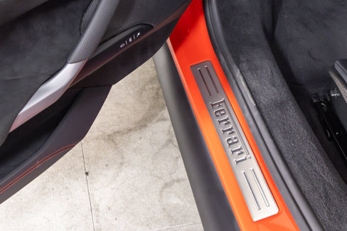 Used 2025 Ferrari 296 GTS image 42
