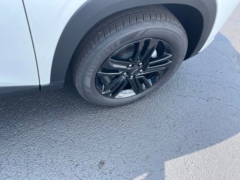 New 2025 Chevrolet Trax ACTIV image 31