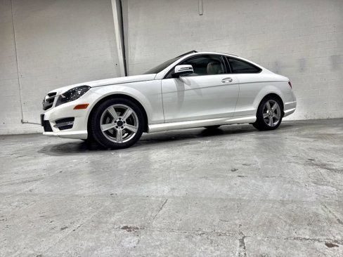Used 2013 Mercedes-Benz C 250 Coupe image 19