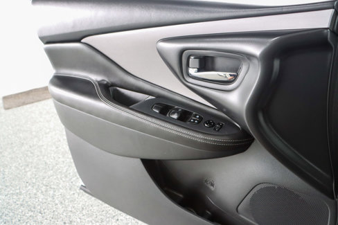 Used 2022 Nissan Murano SV w/ SV Midnight Edition Package image 21