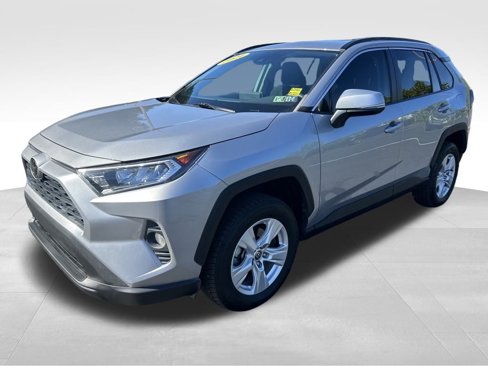 Certified 2021 Toyota RAV4 XLE image 1