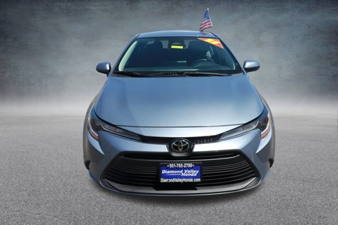 Used 2023 Toyota Corolla LE image 2