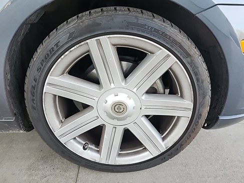 Used 2006 Chrysler Crossfire Limited image 10