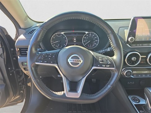 Used 2021 Nissan Sentra SV image 12