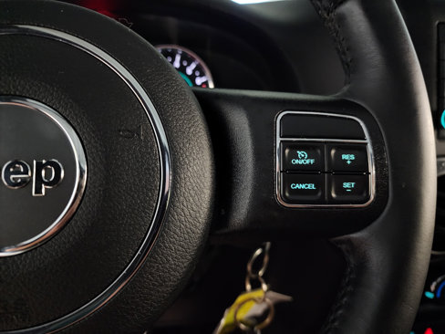 Used 2018 Jeep Wrangler Unlimited Sport S image 29