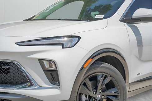New 2026 Buick Encore GX Sport Touring image 3