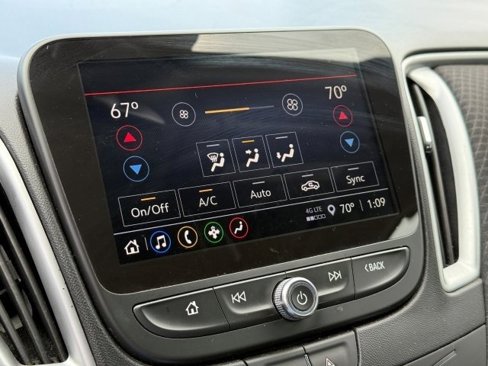 Used 2024 Chevrolet Malibu LT image 26