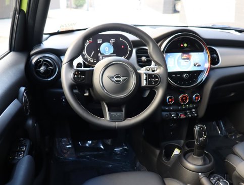 Used 2023 MINI Cooper S image 11