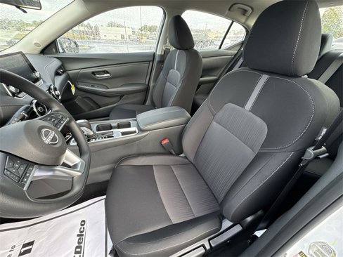 New 2025 Nissan Sentra SV image 11