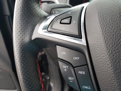 Used 2022 Ford Edge ST-Line image 22