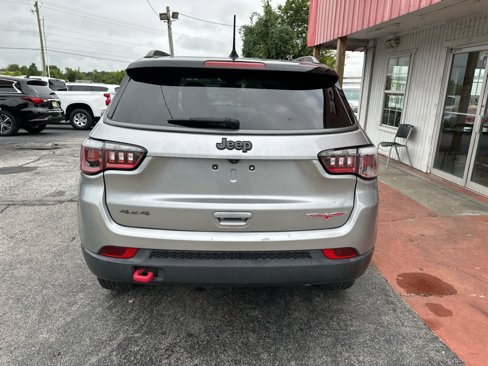 Used 2019 Jeep Compass Trailhawk image 9
