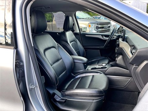 Used 2022 Ford Escape SEL image 7