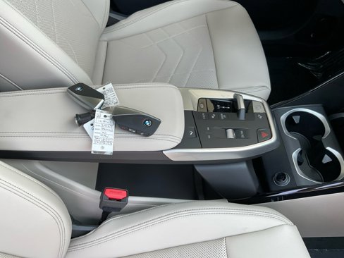 New 2025 BMW X1 xDrive28i w/ Technology Package image 34