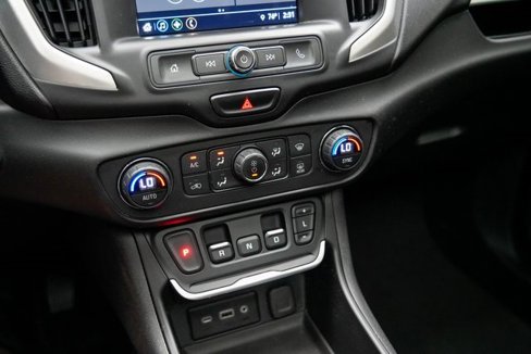 Used 2018 GMC Terrain SLE w/ Driver Convenience Package image 30
