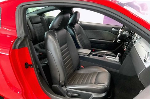 Used 2006 Ford Mustang GT image 10