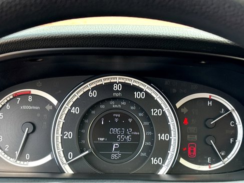 Used 2016 Honda Accord EX image 5