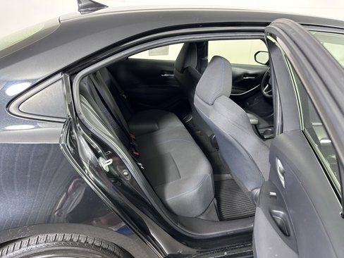 Used 2022 Toyota Corolla SE image 12