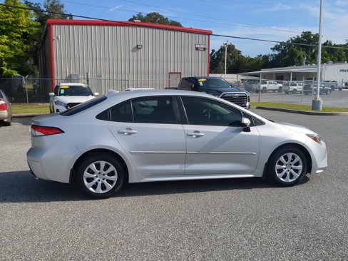 Used 2024 Toyota Corolla LE image 13