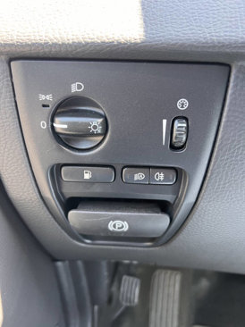 Used 2014 Volvo XC90 3.2 w/ Climate Package image 21