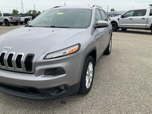 Used 2014 Jeep Cherokee Latitude w/ Comfort/Convenience Group image 14