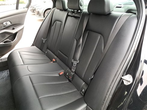 Used 2023 BMW 330e xDrive image 13