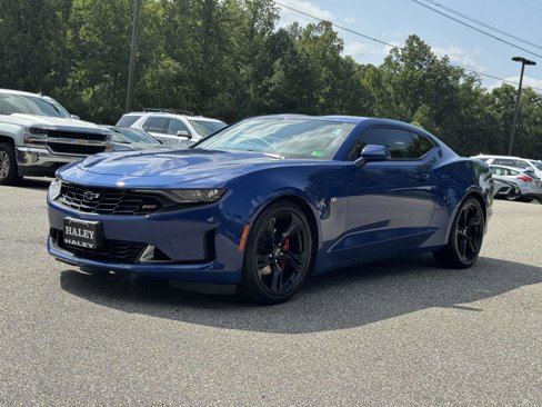 Used 2021 Chevrolet Camaro LT w/ RS Package image 24