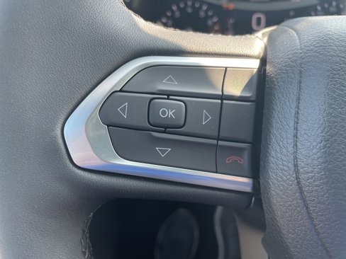 New 2025 Jeep Compass Limited image 22