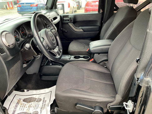 Used 2014 Jeep Wrangler Sport w/ Connectivity Group image 11