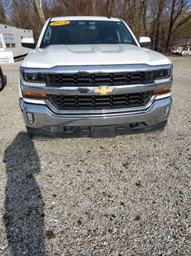 Used 2019 Chevrolet Silverado 1500 LT w/ All Star Edition image 2