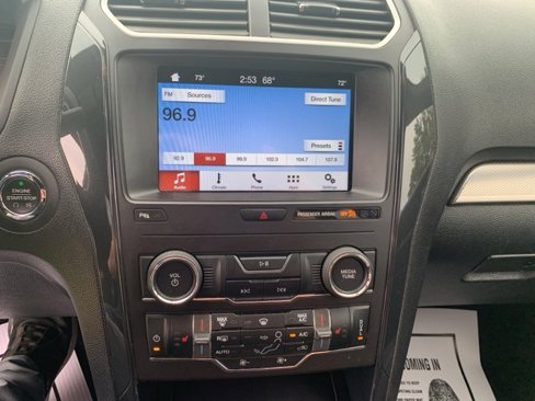 Used 2018 Ford Explorer XLT w/ Equipment Group 201A image 19