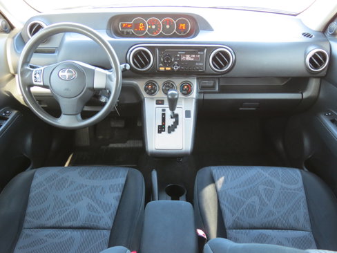 Used 2012 Scion xB image 10