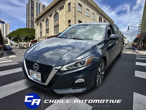 Used 2021 Nissan Altima 2.5 SV image 1