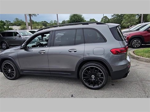 Used 2020 Mercedes-Benz GLB 250 image 16