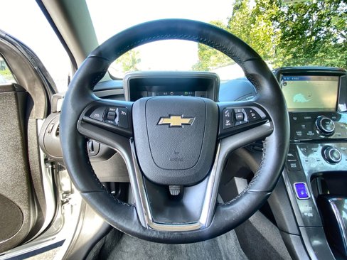 Used 2012 Chevrolet Volt Premium w/ Premium Trim Package image 13