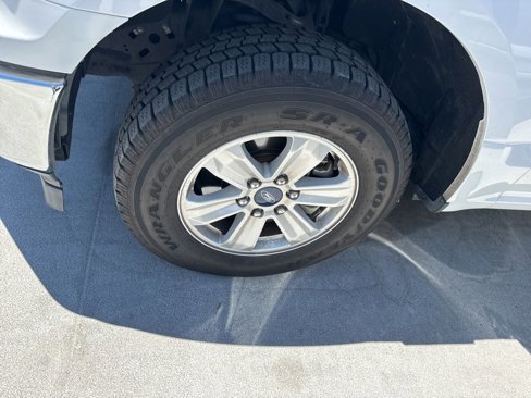 Used 2018 Ford F150 XLT w/ Max Trailer Tow Package image 4