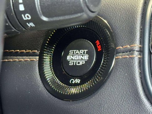 Used 2022 Jeep Compass Limited image 12