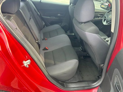 Used 2013 Chevrolet Cruze LT w/ RS Package image 17