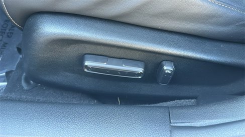 Used 2019 Honda Insight Touring image 14