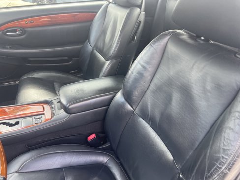 Used 2004 Lexus SC 430 Convertible image 9