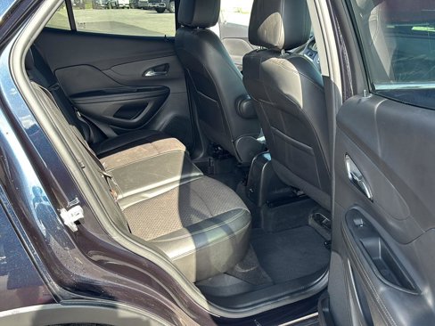 Used 2022 Buick Encore Preferred w/ Safety Package II image 21