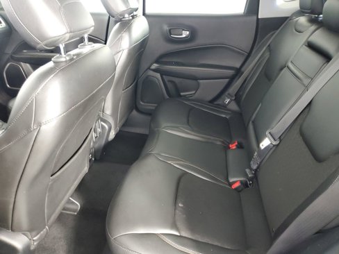 Used 2018 Jeep Compass Latitude w/ Popular Equipment Group image 13